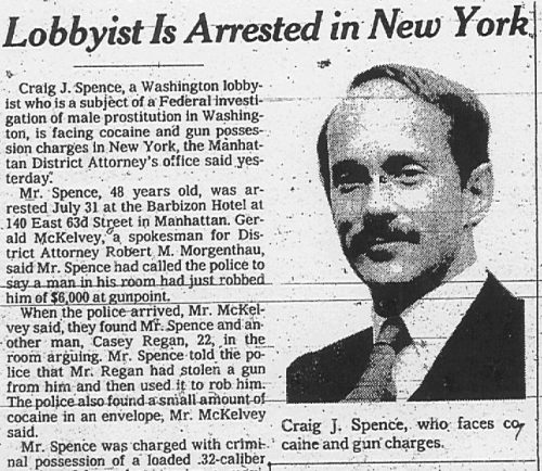 Avisudklip med portrætfotografi af Craig Spence